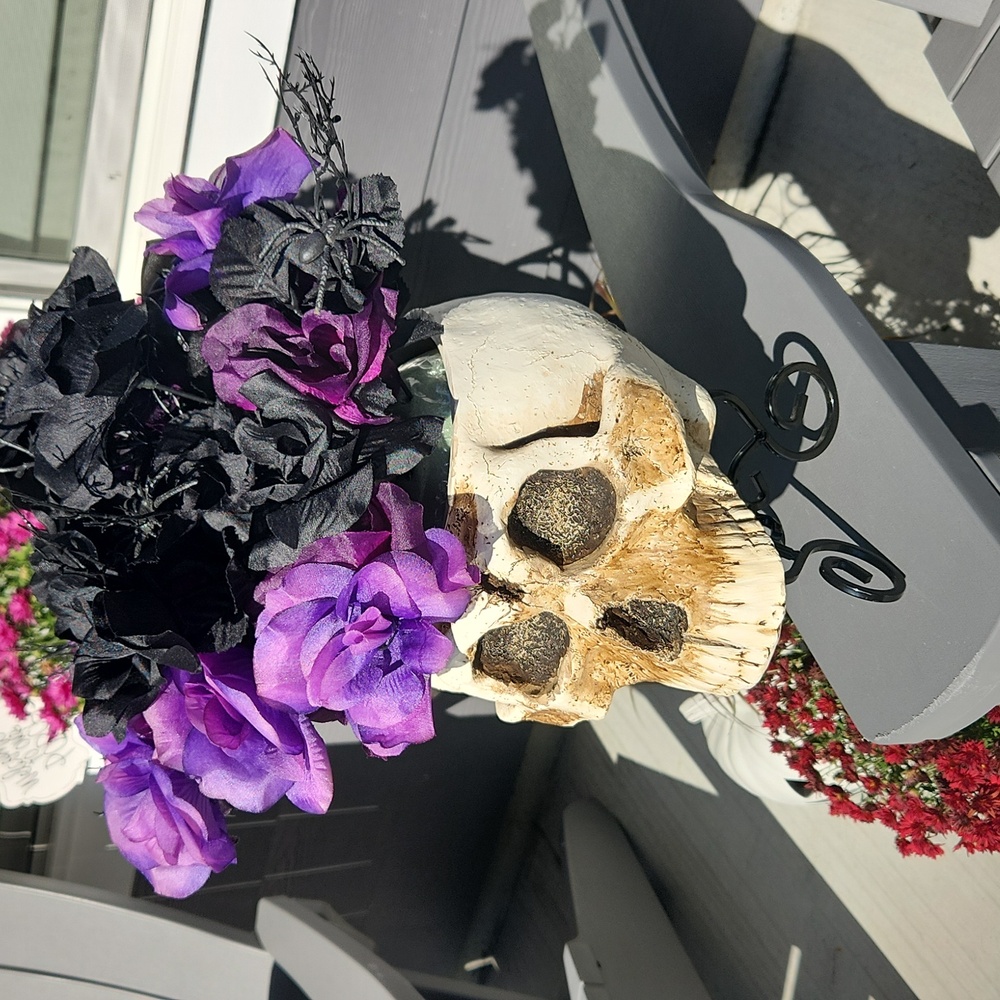 Skull Centerpiece